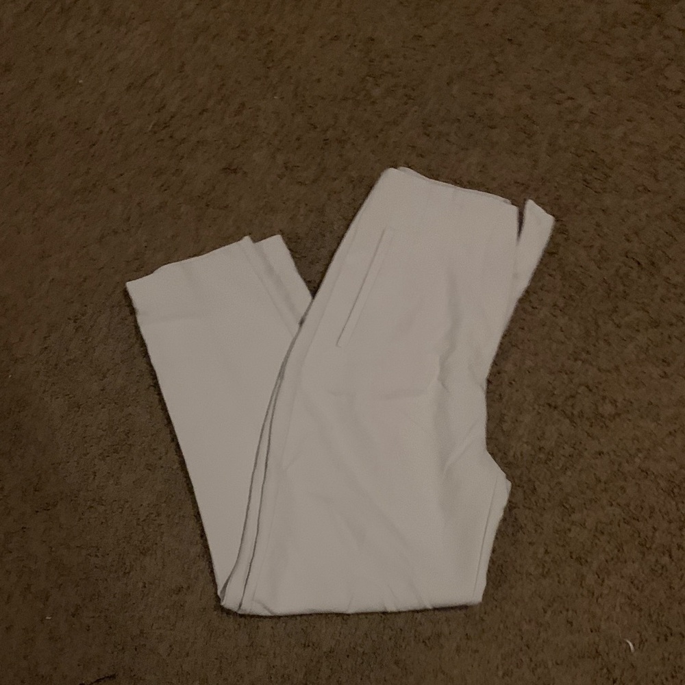 Zara White Ankle-Length Cropped Pants